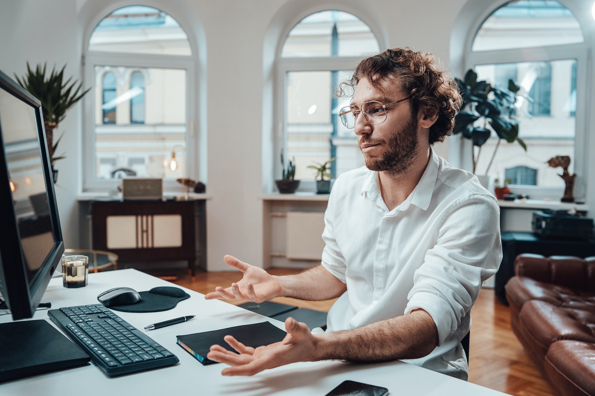 man researching best core gym workout confused